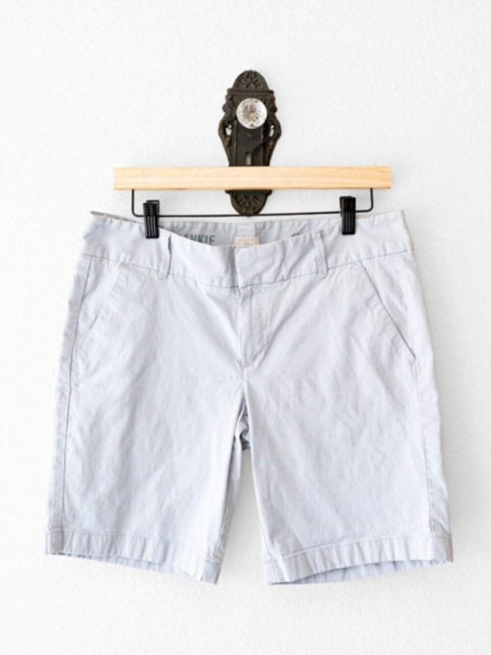J Crew Frankie Light Blue Stretch Chino Shorts Womens Size 8 Cotton